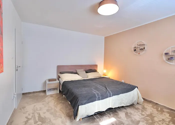 Apartman Shelter & Friends At Trnavske Myto Pozsony